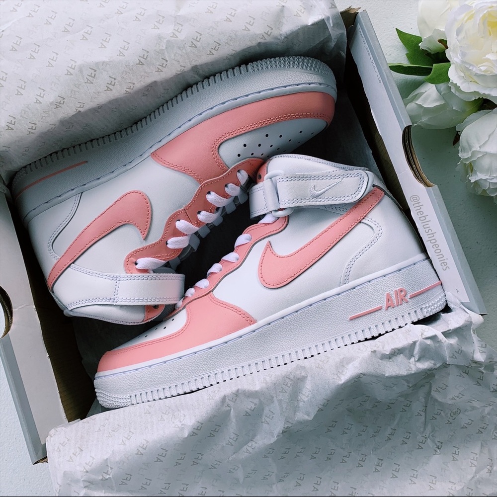 Nike Custom Painted Air Force 1 Mid - Pink Salmon NWT - Picture 1 of 12